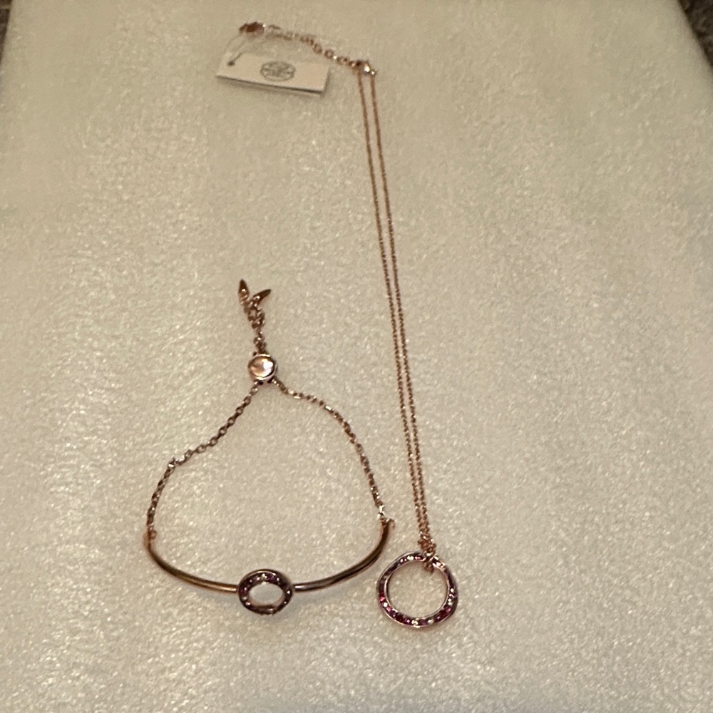 Made with Swarovski Crystal - Rose Gold Bracelet and necklace set